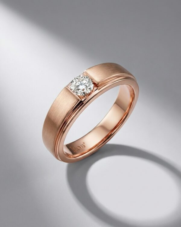 แหวนชาย เพชรกลม ตัวเรือนสีี Rose Gold