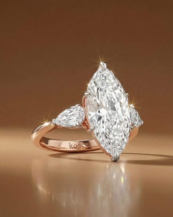 แหวนเพชร Marquise Cut เพชรข้างเป็น Pear Step Cut Diamond