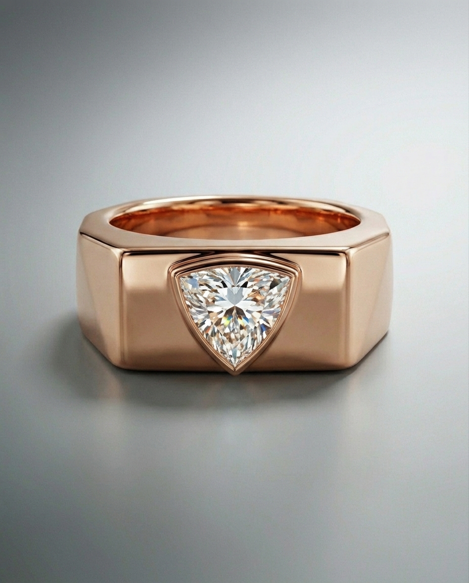 แหวนผู้ชาย Rose Gold ประดับเพชรทรงสามเหลี่ยม ดีไซน์ Geometric ทันสมัย แบรนด์ KOS